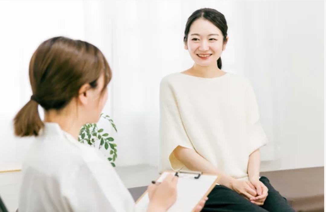 藤沢の妊活鍼灸トライアルの施術風景